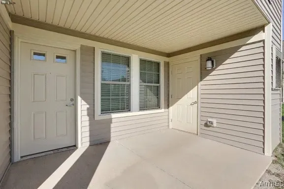 1013 Deer Lakes Drive, Amherst, New York 14228, Amherst, New York 14228, 2 Bedrooms Bedrooms, 5 Rooms Rooms,2 BathroomsBathrooms,Residential Lease,For Rent,1013 Deer Lakes Drive, Amherst, New York 14228,B1626720