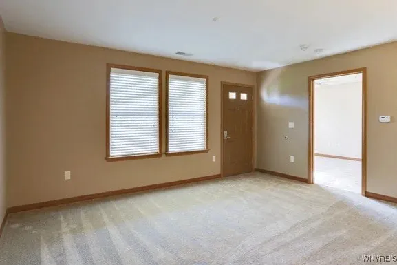 1013 Deer Lakes Drive, Amherst, New York 14228, Amherst, New York 14228, 2 Bedrooms Bedrooms, 5 Rooms Rooms,2 BathroomsBathrooms,Residential Lease,For Rent,1013 Deer Lakes Drive, Amherst, New York 14228,B1626720
