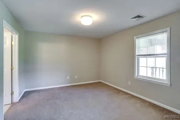 25 #5 Stonington Lane, Amherst, New York 14068, Amherst, New York 14068, 2 Bedrooms Bedrooms, 5 Rooms Rooms,2 BathroomsBathrooms,Residential Lease,For Rent,25 #5 Stonington Lane, Amherst, New York 14068,B1626729