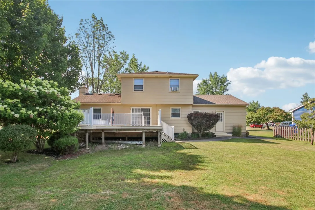 624 Gilmore Road, Clarkson, New York 14420, Clarkson, New York 14420, 3 Bedrooms Bedrooms, 9 Rooms Rooms,1 BathroomBathrooms,Residential,Closed,624 Gilmore Road, Clarkson, New York 14420,0,R1626340