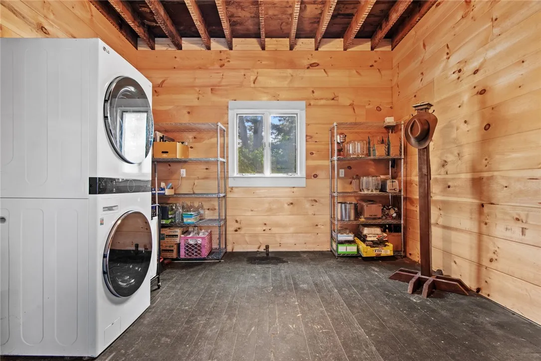 357 South Gilboa Road, Gilboa, New York 12167, Gilboa, New York 12167, 5 Bedrooms Bedrooms, 14 Rooms Rooms,2 BathroomsBathrooms,Residential,Closed,357 South Gilboa Road, Gilboa, New York 12167,0,R1626636