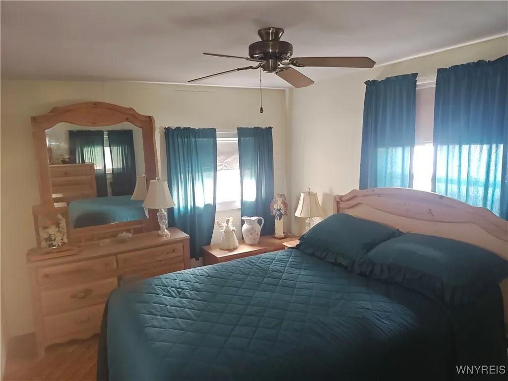 12 Linwood Avenue, Batavia City, New York 14020, Batavia City, New York 14020, 1 Bedroom Bedrooms, 4 Rooms Rooms,1 BathroomBathrooms,Residential,Closed,12 Linwood Avenue, Batavia City, New York 14020,0,B1626460