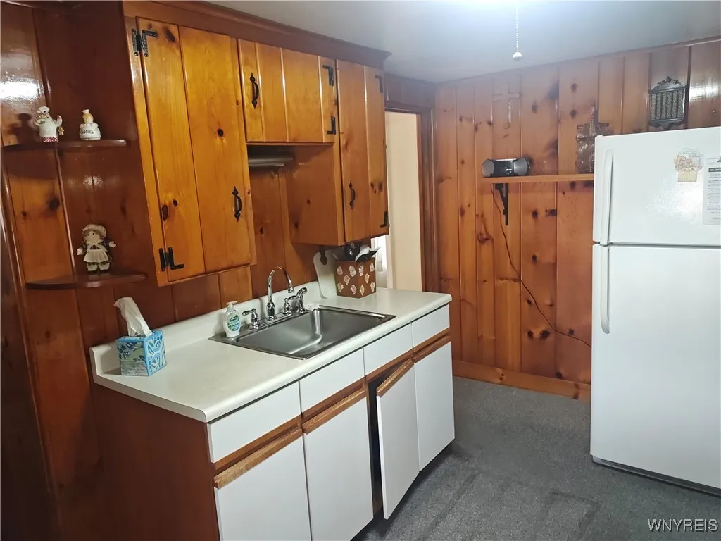 12 Linwood Avenue, Batavia City, New York 14020, Batavia City, New York 14020, 1 Bedroom Bedrooms, 4 Rooms Rooms,1 BathroomBathrooms,Residential,Closed,12 Linwood Avenue, Batavia City, New York 14020,0,B1626460