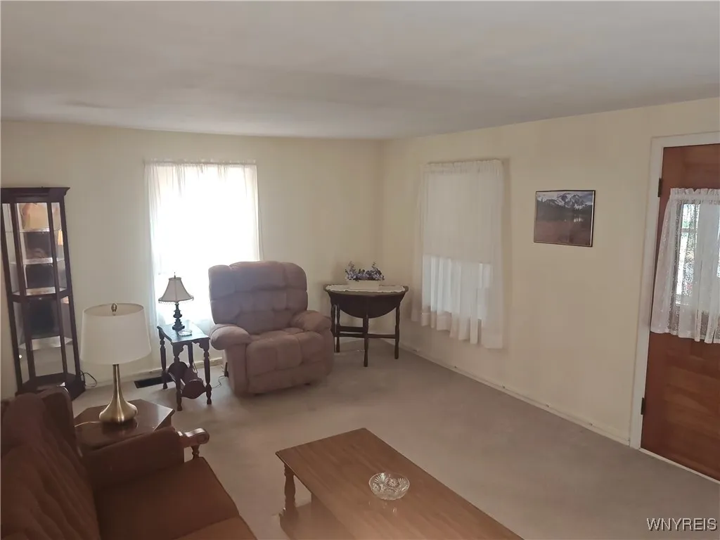 12 Linwood Avenue, Batavia City, New York 14020, Batavia City, New York 14020, 1 Bedroom Bedrooms, 4 Rooms Rooms,1 BathroomBathrooms,Residential,Closed,12 Linwood Avenue, Batavia City, New York 14020,0,B1626460