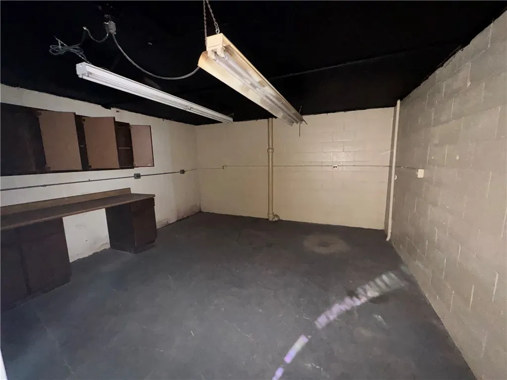 10 Pleasant Avenue, Phelps, New York 14532, Phelps, New York 14532, ,Commercial Lease,For Rent,10 Pleasant Avenue, Phelps, New York 14532,R1626778