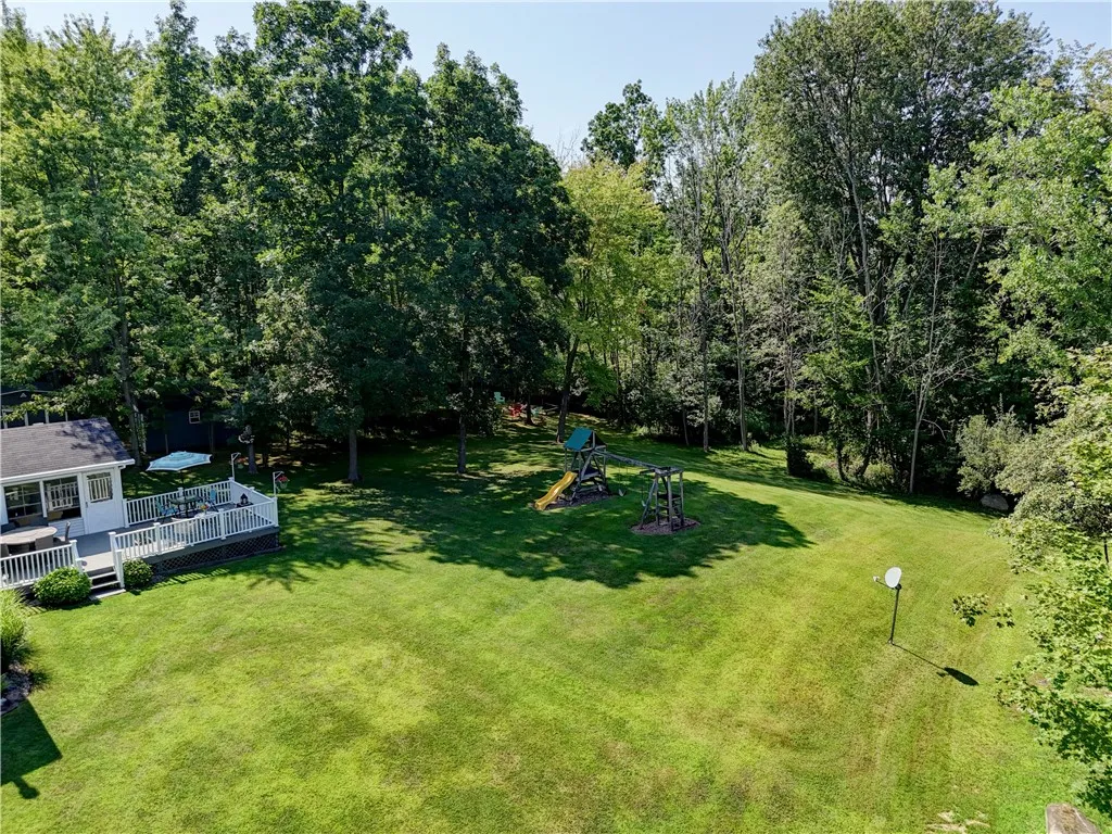 5713 Lincoln Road, Ontario, New York 14519, Ontario, New York 14519, 4 Bedrooms Bedrooms, 8 Rooms Rooms,2 BathroomsBathrooms,Residential,Closed,5713 Lincoln Road, Ontario, New York 14519,0,R1626320
