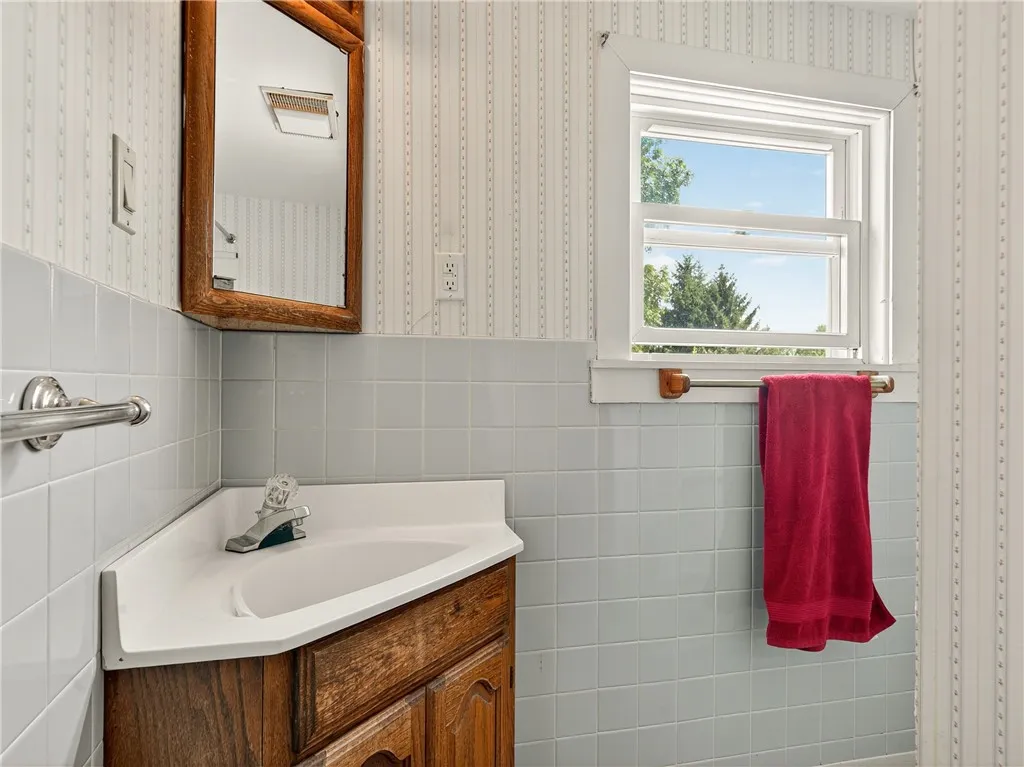 170 Main Street South, Castile, New York 14530, Castile, New York 14530, 4 Bedrooms Bedrooms, 10 Rooms Rooms,1 BathroomBathrooms,Residential,Closed,170 Main Street South, Castile, New York 14530,0,R1626675 170 Main Street South, Castile, New York 14530, Castile, New York 14530, 4 Bedrooms Bedrooms, 10 Rooms Rooms,1 BathroomBathrooms,Residential,Closed,170 Main Street South, Castile, New York 14530,0,R1626675