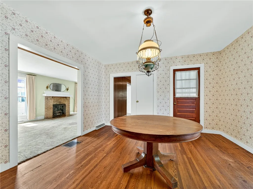 170 Main Street South, Castile, New York 14530, Castile, New York 14530, 4 Bedrooms Bedrooms, 10 Rooms Rooms,1 BathroomBathrooms,Residential,Closed,170 Main Street South, Castile, New York 14530,0,R1626675 170 Main Street South, Castile, New York 14530, Castile, New York 14530, 4 Bedrooms Bedrooms, 10 Rooms Rooms,1 BathroomBathrooms,Residential,Closed,170 Main Street South, Castile, New York 14530,0,R1626675