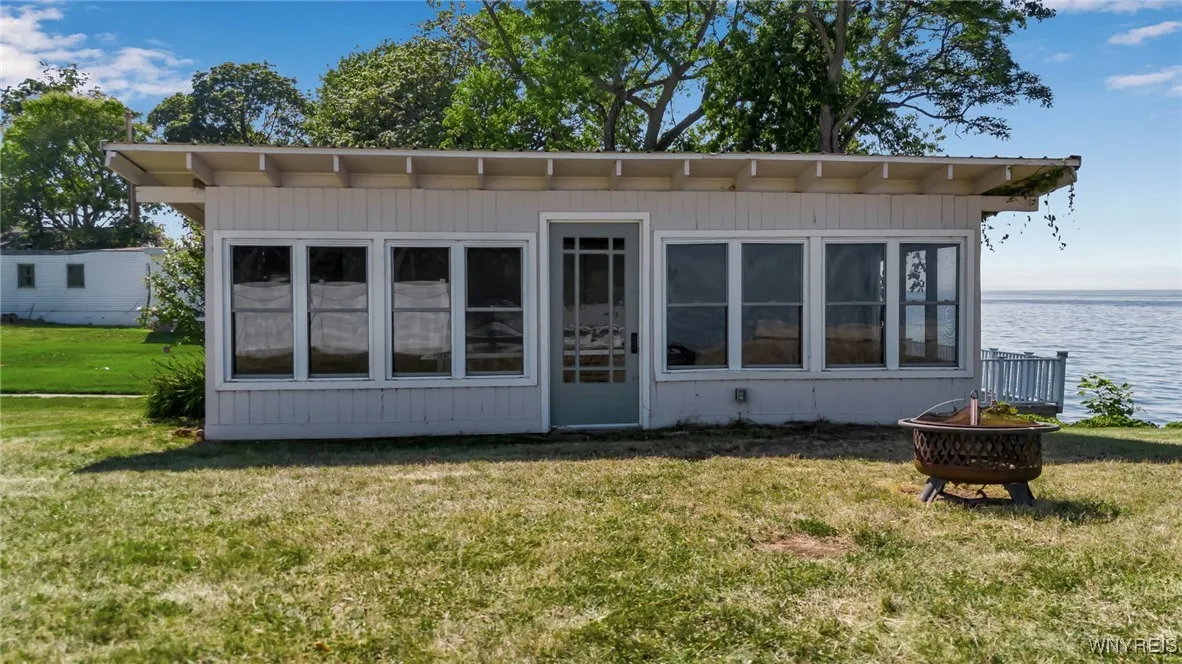 8763 Lakeview Drive, Somerset, New York 14012, Somerset, New York 14012, 2 Bedrooms Bedrooms, 7 Rooms Rooms,2 BathroomsBathrooms,Residential,Closed,8763 Lakeview Drive, Somerset, New York 14012,0,B1624592