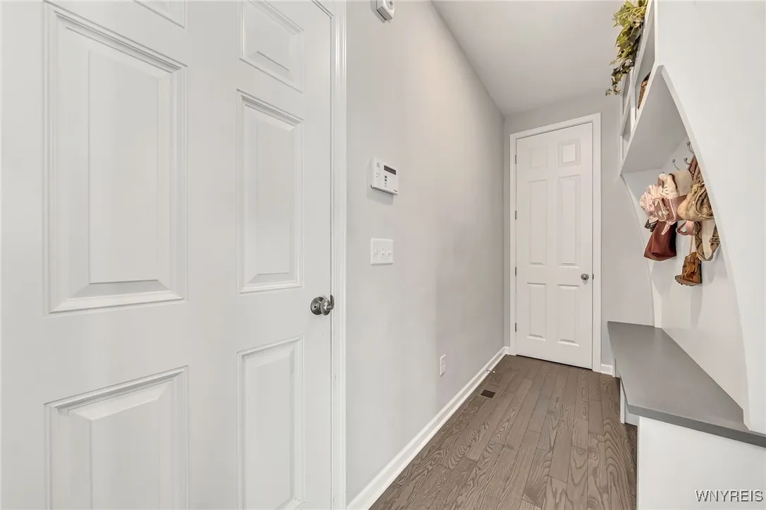 26 Hearthstone, Orchard Park, New York 14127, Orchard Park, New York 14127, 4 Bedrooms Bedrooms, 12 Rooms Rooms,3 BathroomsBathrooms,Residential,For Sale,26 Hearthstone, Orchard Park, New York 14127,B1626323