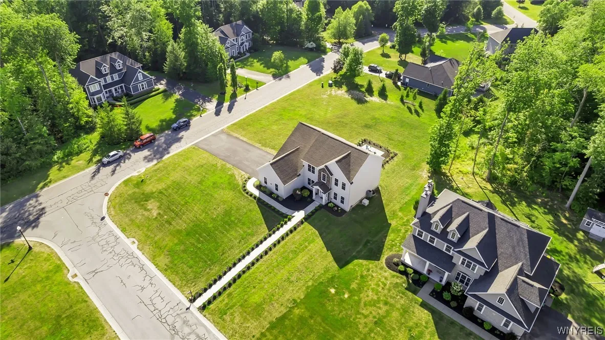 26 Hearthstone, Orchard Park, New York 14127, Orchard Park, New York 14127, 4 Bedrooms Bedrooms, 12 Rooms Rooms,3 BathroomsBathrooms,Residential,For Sale,26 Hearthstone, Orchard Park, New York 14127,B1626323