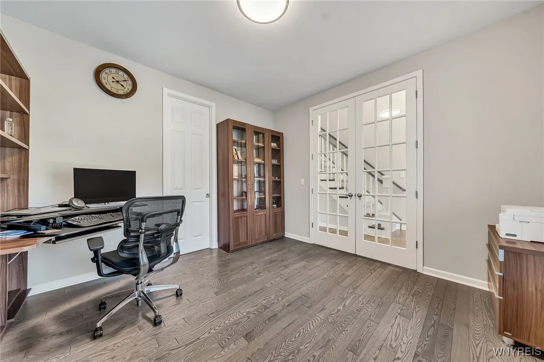 26 Hearthstone, Orchard Park, New York 14127, Orchard Park, New York 14127, 4 Bedrooms Bedrooms, 12 Rooms Rooms,3 BathroomsBathrooms,Residential,For Sale,26 Hearthstone, Orchard Park, New York 14127,B1626323