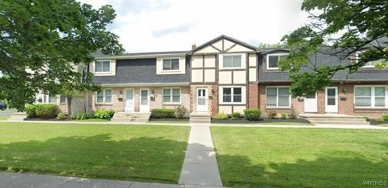 136 Sundridge Drive, Amherst, New York 14228, Amherst, New York 14228, 2 Bedrooms Bedrooms, 5 Rooms Rooms,1 BathroomBathrooms,Residential Lease,For Rent,136 Sundridge Drive, Amherst, New York 14228,B1626798