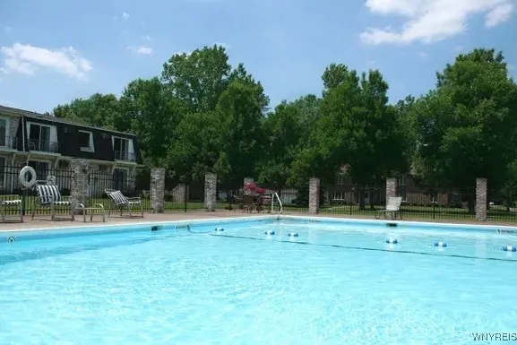 111 #04 Peppertree Drive, Amherst, New York 14228, Amherst, New York 14228, 1 Bedroom Bedrooms, 3 Rooms Rooms,1 BathroomBathrooms,Residential Lease,For Rent,111 #04 Peppertree Drive, Amherst, New York 14228,B1626815