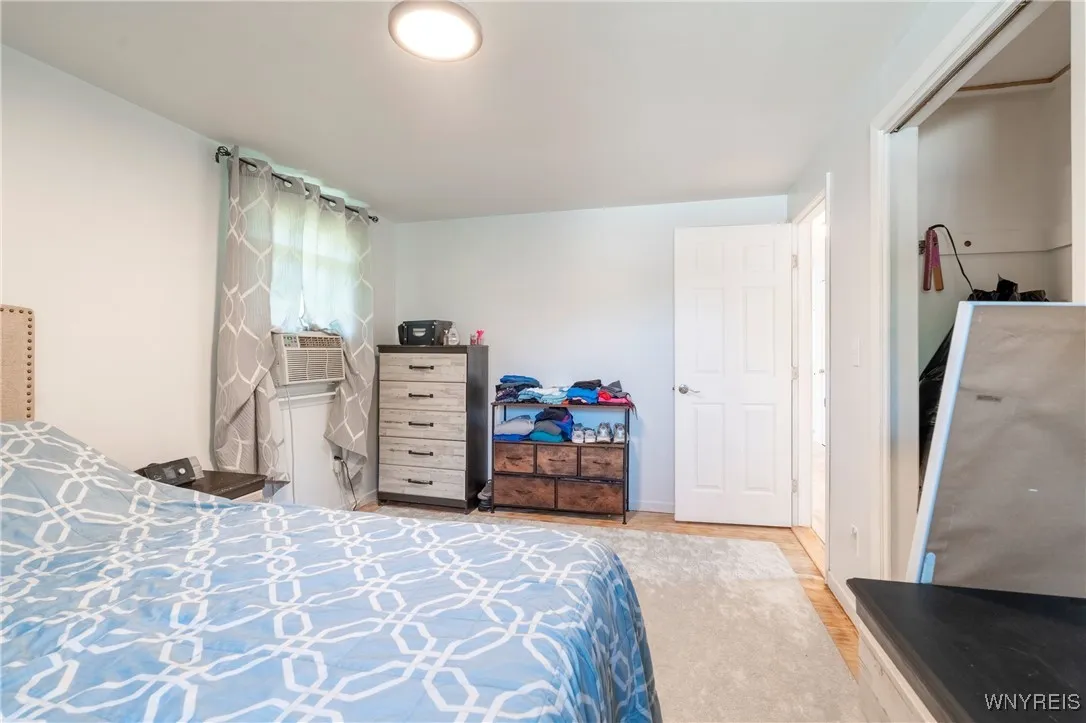 70 Christopher Drive, West Seneca, New York 14224, West Seneca, New York 14224, 3 Bedrooms Bedrooms, 8 Rooms Rooms,1 BathroomBathrooms,Residential,Closed,70 Christopher Drive, West Seneca, New York 14224,0,B1626741