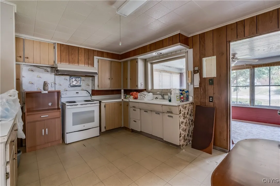 19 High Street, Alexandria, New York 13607, Alexandria, New York 13607, 3 Bedrooms Bedrooms, 6 Rooms Rooms,1 BathroomBathrooms,Residential,Closed,19 High Street, Alexandria, New York 13607,0,S1626811