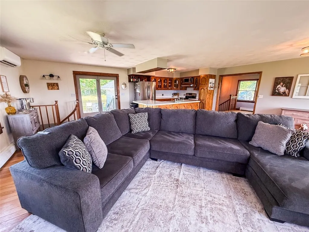 819 Creager Road, Springport, New York 13160, Springport, New York 13160, 3 Bedrooms Bedrooms, 8 Rooms Rooms,2 BathroomsBathrooms,Residential,Closed,819 Creager Road, Springport, New York 13160,0,R1626213