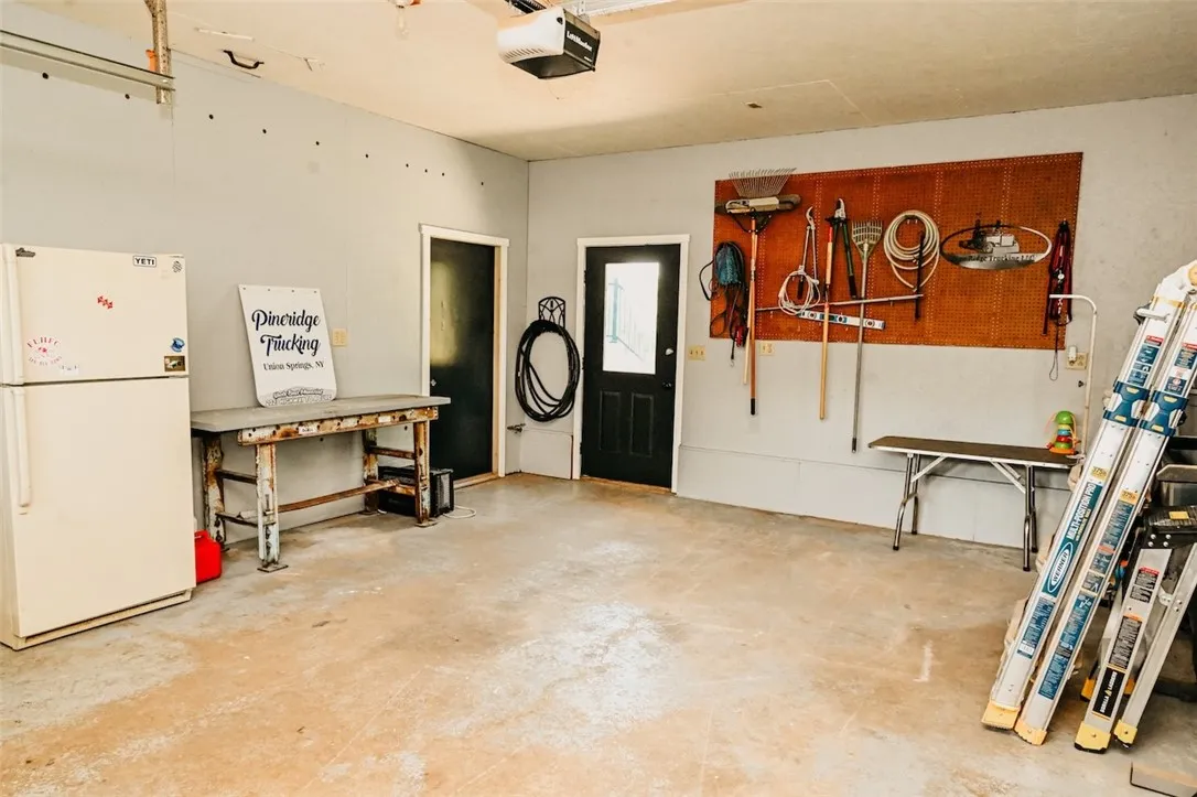 819 Creager Road, Springport, New York 13160, Springport, New York 13160, 3 Bedrooms Bedrooms, 8 Rooms Rooms,2 BathroomsBathrooms,Residential,Closed,819 Creager Road, Springport, New York 13160,0,R1626213