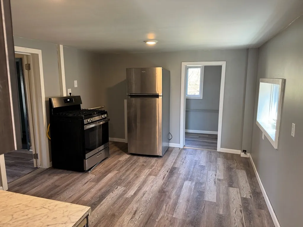 211 Winfield Street, Corning City, New York 14830, Corning City, New York 14830, 2 Bedrooms Bedrooms, 5 Rooms Rooms,1 BathroomBathrooms,Residential Lease,For Rent,211 Winfield Street, Corning City, New York 14830,R1626864