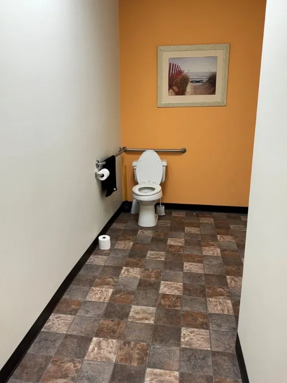106 North Main St Suite D, Horseheads, New York 14, Horseheads, New York 14845, 5 Rooms Rooms,Commercial Lease,For Rent,106 North Main St Suite D, Horseheads, New York 14,R1626877