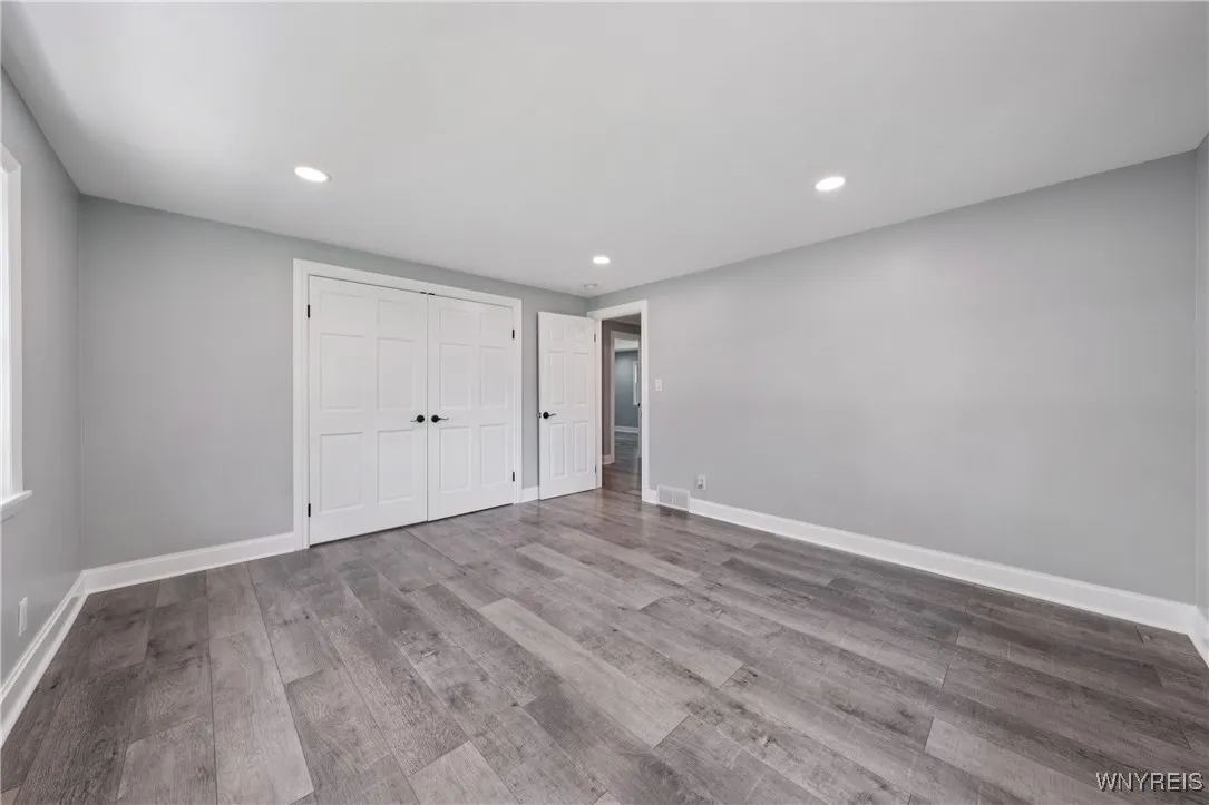 Bedroom #1