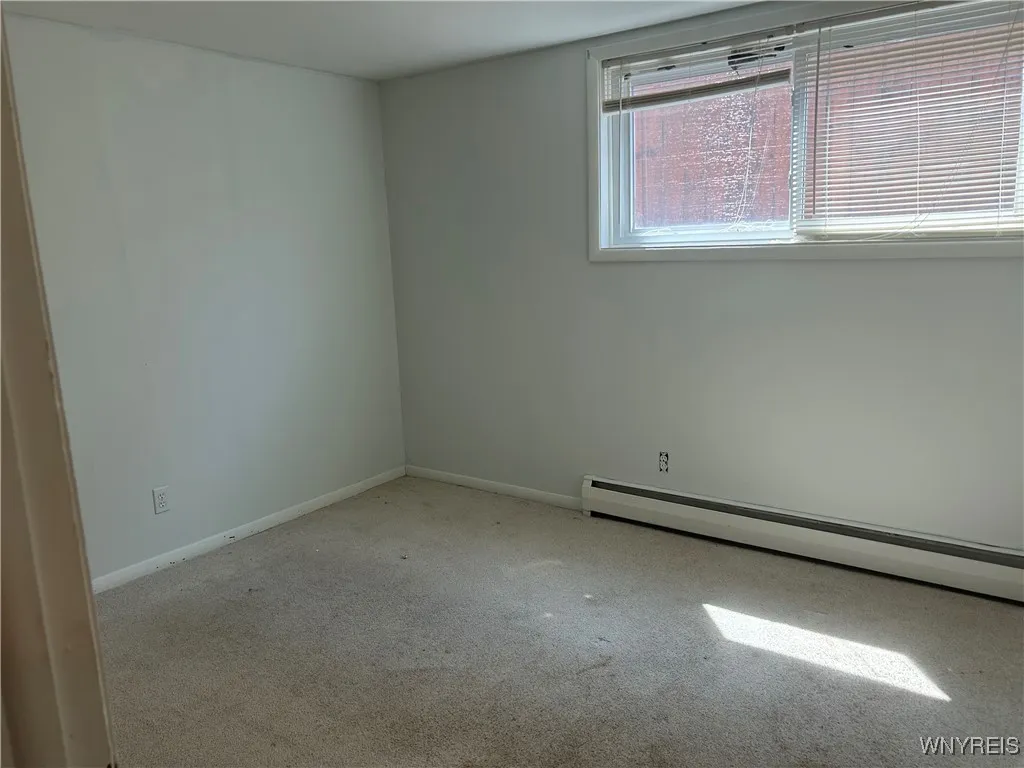 18 Barone Circle, Cheektowaga, New York 14225, Cheektowaga, New York 14225, 3 Bedrooms Bedrooms, 6 Rooms Rooms,1 BathroomBathrooms,Residential Lease,For Rent,18 Barone Circle, Cheektowaga, New York 14225,B1626858