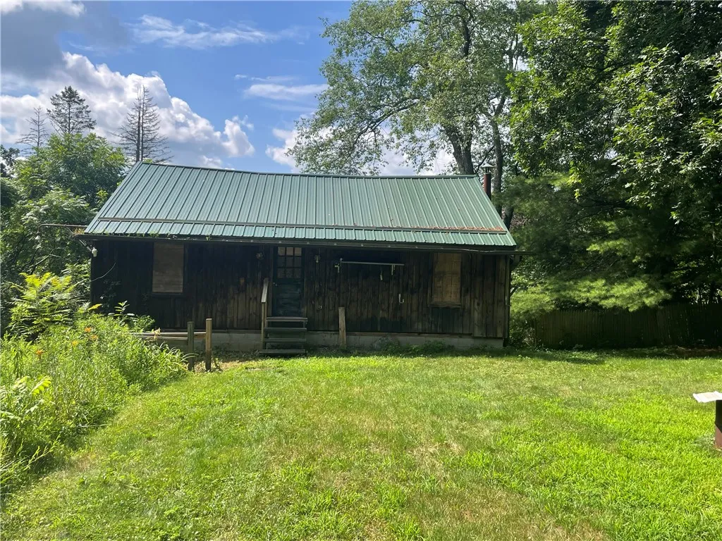 243 Kelly Road, Bainbridge, New York 13733, Bainbridge, New York 13733, 2 Bedrooms Bedrooms, 8 Rooms Rooms,2 BathroomsBathrooms,Residential,For Sale,243 Kelly Road, Bainbridge, New York 13733,0,R1625777