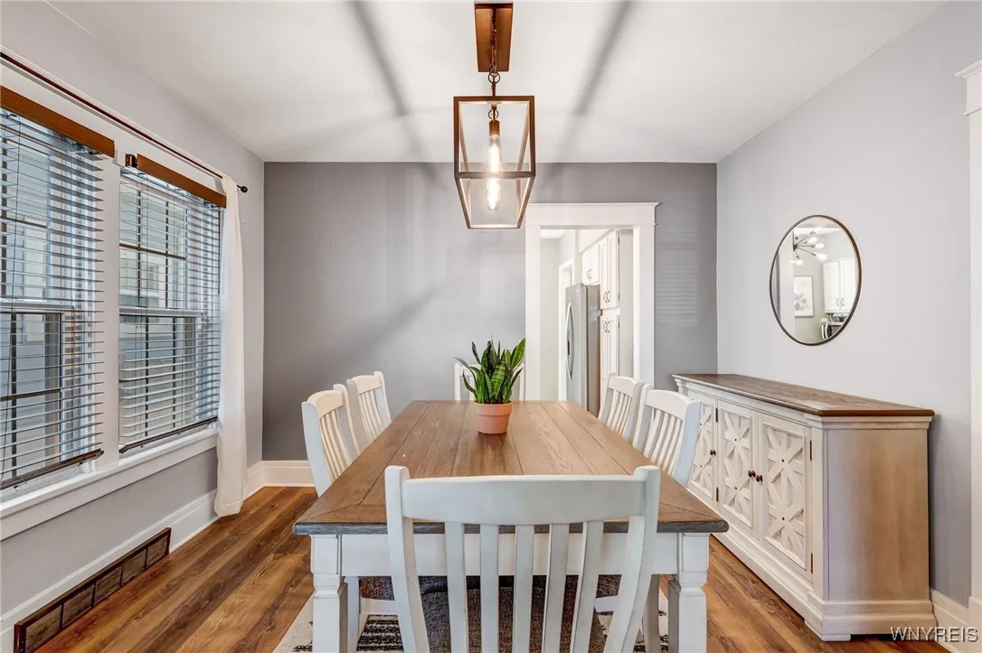 2451 Michigan Avenue, Niagara Falls, New York 1430, Niagara Falls, New York 14305, 4 Bedrooms Bedrooms, 8 Rooms Rooms,1 BathroomBathrooms,Residential,Closed,2451 Michigan Avenue, Niagara Falls, New York 1430,0,B1626844