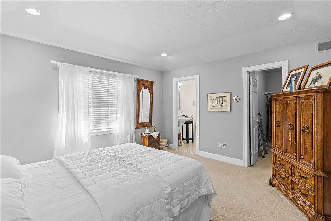 15 Dexter Drive, Greece, New York 14612, Greece, New York 14612, 3 Bedrooms Bedrooms, 6 Rooms Rooms,2 BathroomsBathrooms,Residential,Closed,15 Dexter Drive, Greece, New York 14612,0,R1626495