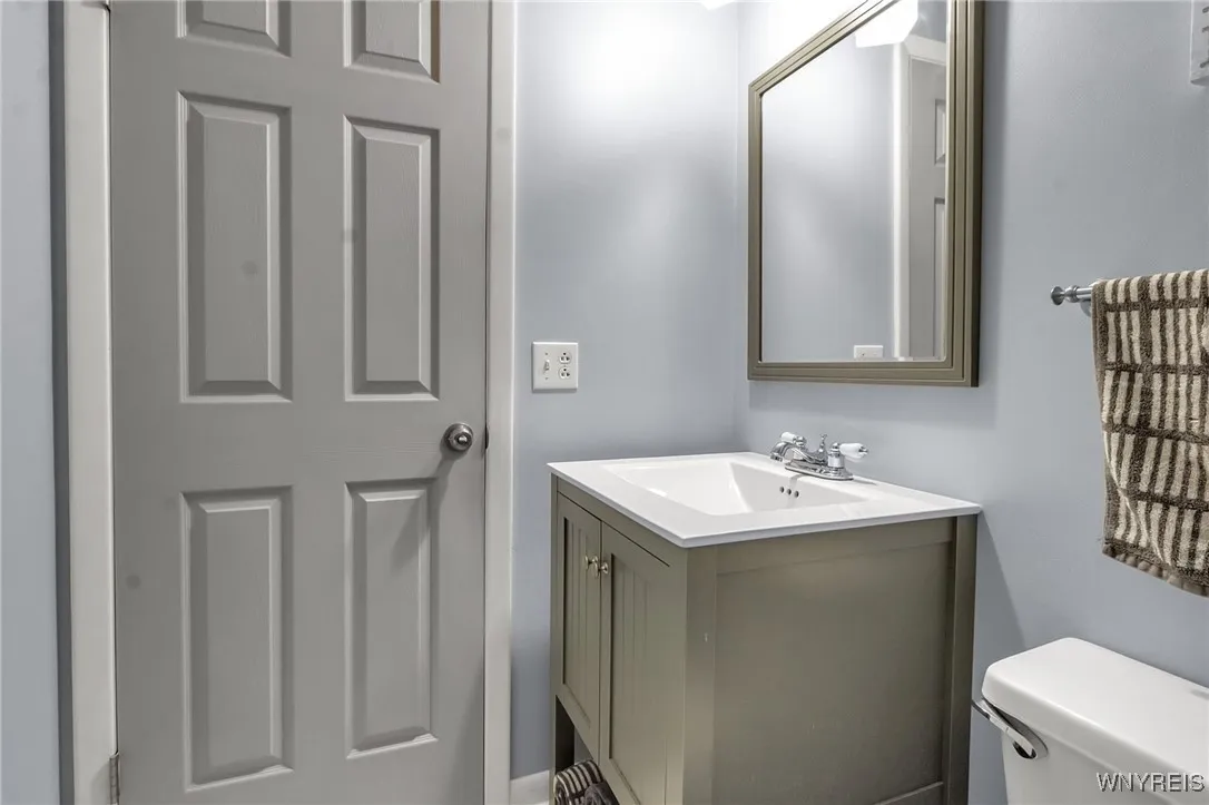 1955 Mill Road, Aurora, New York 14170, Aurora, New York 14170, 3 Bedrooms Bedrooms, 9 Rooms Rooms,2 BathroomsBathrooms,Residential,Closed,1955 Mill Road, Aurora, New York 14170,0,B1626760