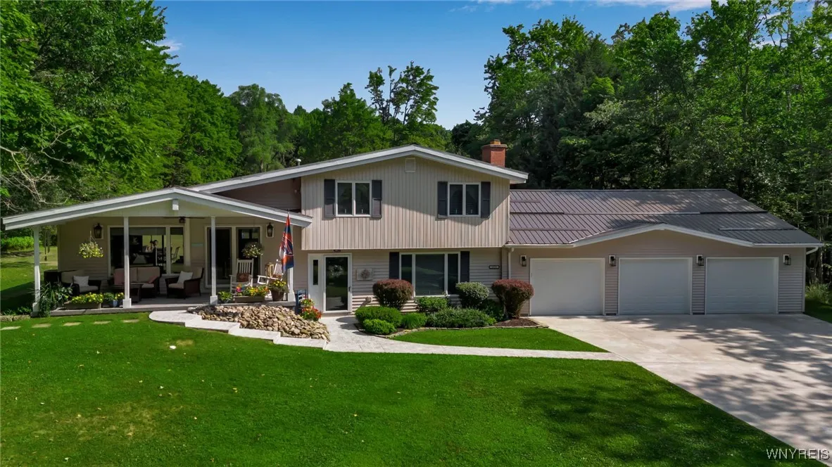 1955 Mill Road, Aurora, New York 14170, Aurora, New York 14170, 3 Bedrooms Bedrooms, 9 Rooms Rooms,2 BathroomsBathrooms,Residential,Closed,1955 Mill Road, Aurora, New York 14170,0,B1626760