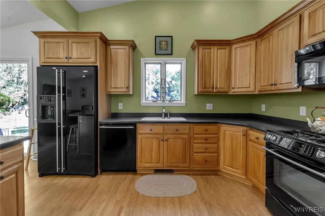 1955 Mill Road, Aurora, New York 14170, Aurora, New York 14170, 3 Bedrooms Bedrooms, 9 Rooms Rooms,2 BathroomsBathrooms,Residential,Closed,1955 Mill Road, Aurora, New York 14170,0,B1626760