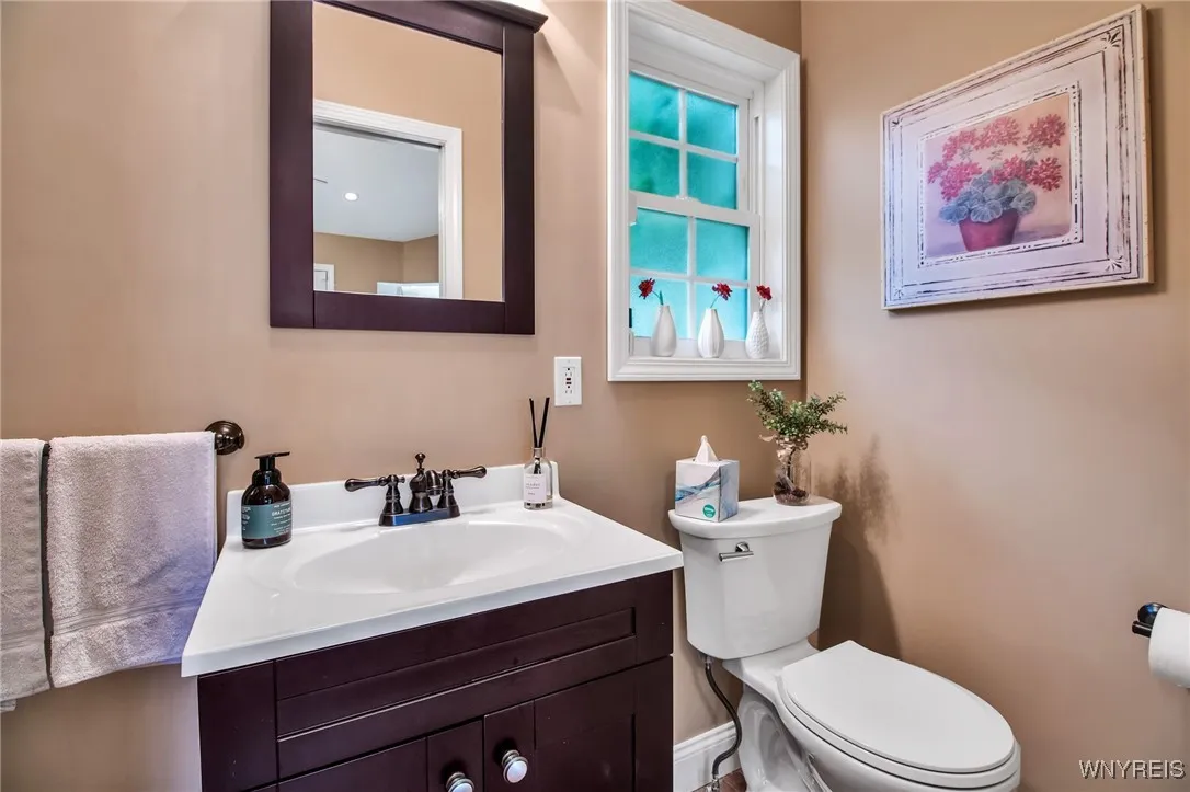 115 Fairbanks Avenue, Tonawanda, New York 14223, Tonawanda, New York 14223, 3 Bedrooms Bedrooms, 7 Rooms Rooms,2 BathroomsBathrooms,Residential,Closed,115 Fairbanks Avenue, Tonawanda, New York 14223,0,B1626199