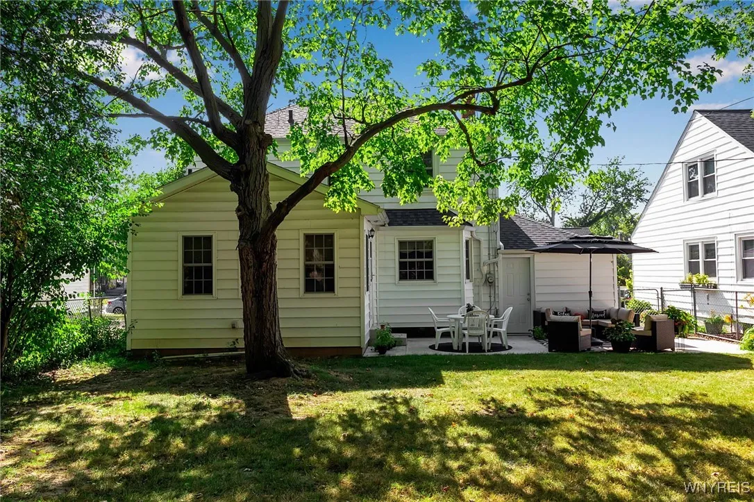 115 Fairbanks Avenue, Tonawanda, New York 14223, Tonawanda, New York 14223, 3 Bedrooms Bedrooms, 7 Rooms Rooms,2 BathroomsBathrooms,Residential,Closed,115 Fairbanks Avenue, Tonawanda, New York 14223,0,B1626199