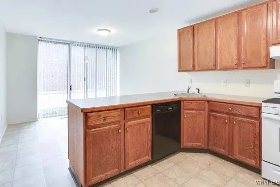 1525 #304 Amherst Manor Drive, Amherst, New York 1, Amherst, New York 14228, 2 Bedrooms Bedrooms, 4 Rooms Rooms,2 BathroomsBathrooms,Residential Lease,For Rent,1525 #304 Amherst Manor Drive, Amherst, New York 1,B1626897