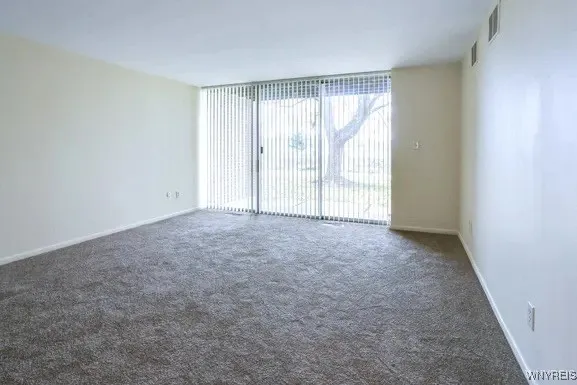 1525 #304 Amherst Manor Drive, Amherst, New York 1, Amherst, New York 14228, 2 Bedrooms Bedrooms, 4 Rooms Rooms,2 BathroomsBathrooms,Residential Lease,For Rent,1525 #304 Amherst Manor Drive, Amherst, New York 1,B1626897