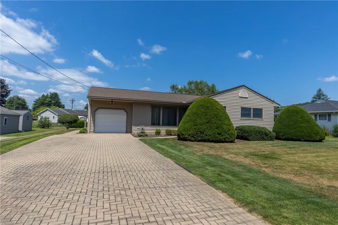 7 Veteran Hill Road, Horseheads, New York 14845, Horseheads, New York 14845, 3 Bedrooms Bedrooms, 7 Rooms Rooms,1 BathroomBathrooms,Residential,Closed,7 Veteran Hill Road, Horseheads, New York 14845,0,R1626423