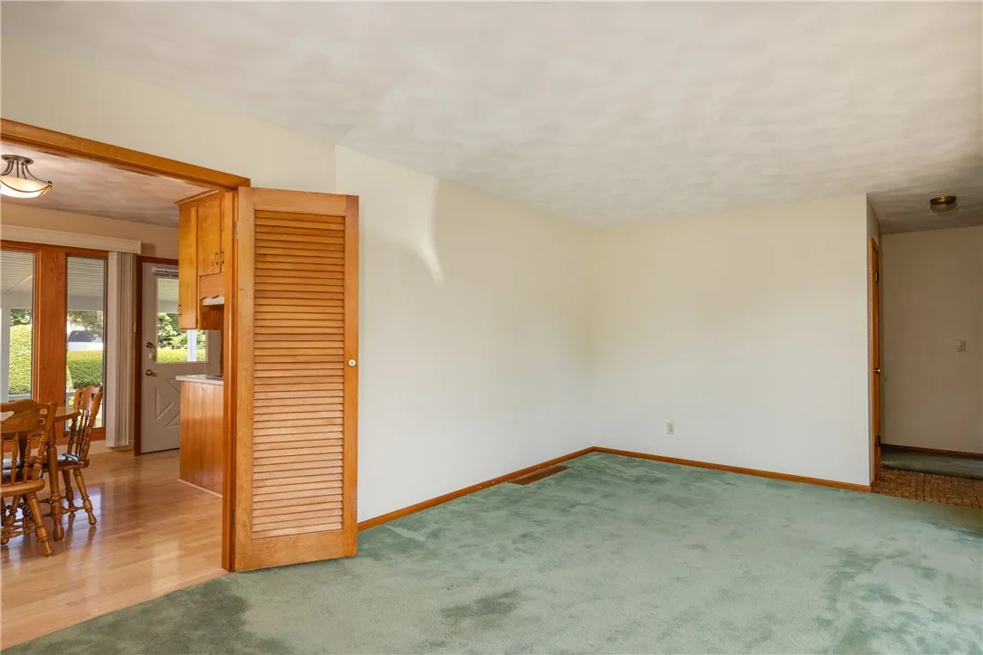 7 Veteran Hill Road, Horseheads, New York 14845, Horseheads, New York 14845, 3 Bedrooms Bedrooms, 7 Rooms Rooms,1 BathroomBathrooms,Residential,Closed,7 Veteran Hill Road, Horseheads, New York 14845,0,R1626423