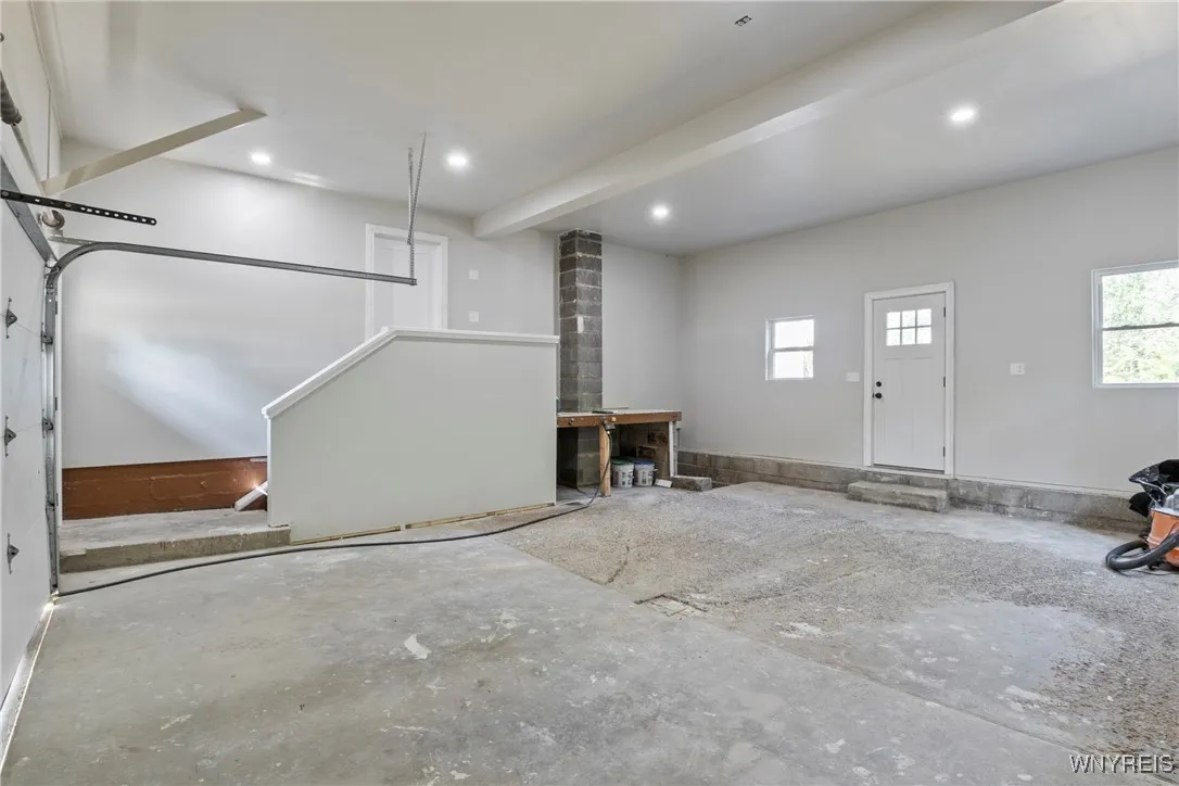 5649 Barnum Road, Clarence, New York 14001, Newstead, New York 14001, 3 Bedrooms Bedrooms, 6 Rooms Rooms,2 BathroomsBathrooms,Residential,Closed,5649 Barnum Road, Clarence, New York 14001,0,B1626635