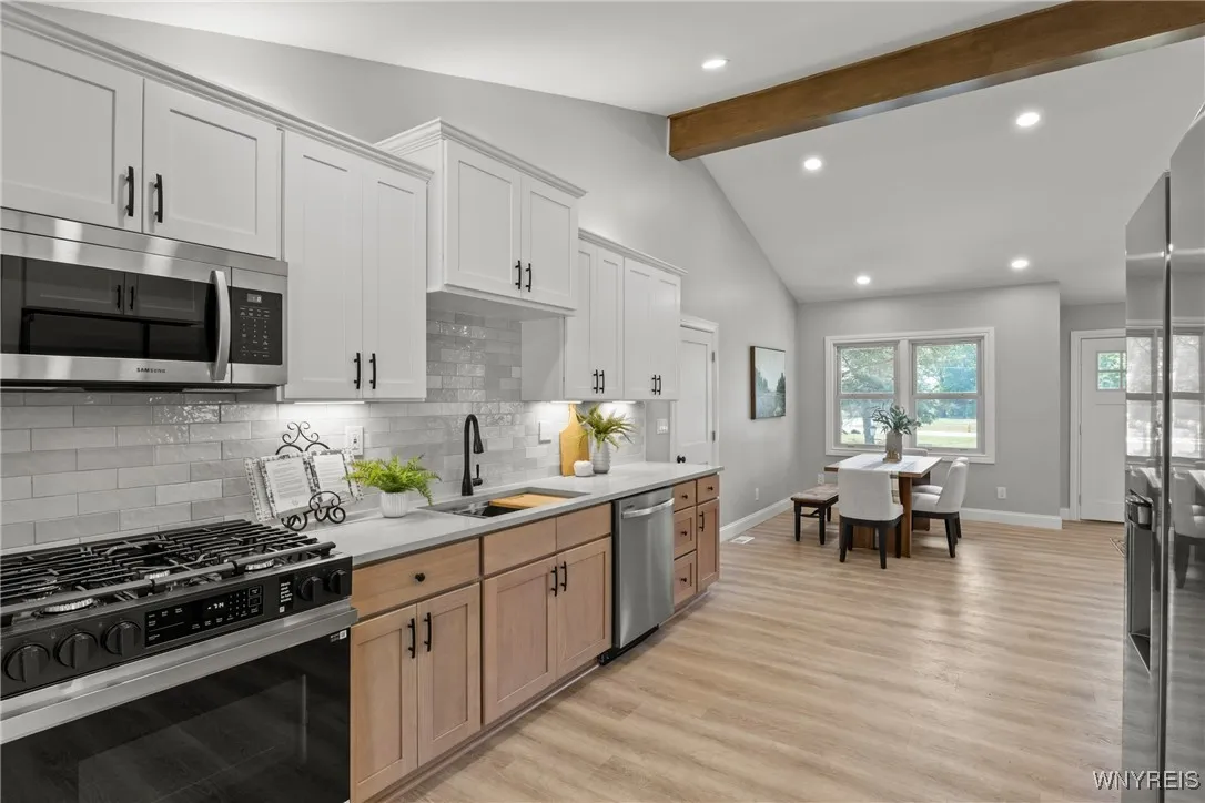 5649 Barnum Road, Clarence, New York 14001, Newstead, New York 14001, 3 Bedrooms Bedrooms, 6 Rooms Rooms,2 BathroomsBathrooms,Residential,Closed,5649 Barnum Road, Clarence, New York 14001,0,B1626635