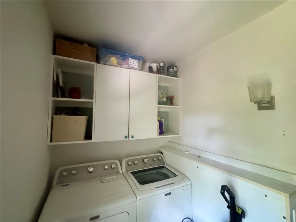 4 King Street, Oneonta, New York 13820, Oneonta, New York 13820, 4 Bedrooms Bedrooms, 10 Rooms Rooms,1 BathroomBathrooms,Residential,Closed,4 King Street, Oneonta, New York 13820,0,R1626537