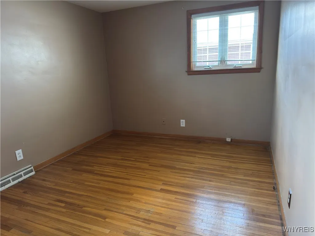 Bedroom #1