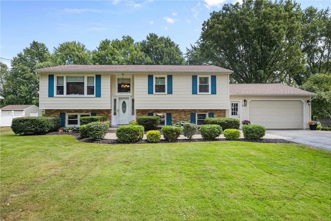 588 Gillett Road, Ogden, New York 14559, Ogden, New York 14559, 4 Bedrooms Bedrooms, 9 Rooms Rooms,2 BathroomsBathrooms,Residential,Closed,588 Gillett Road, Ogden, New York 14559,0,R1625885