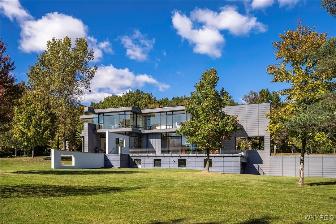 41 Melant Drive, Orchard Park, New York 14127, Orchard Park, New York 14127, 4 Bedrooms Bedrooms, 23 Rooms Rooms,5 BathroomsBathrooms,Residential,For Sale,41 Melant Drive, Orchard Park, New York 14127,B1619022