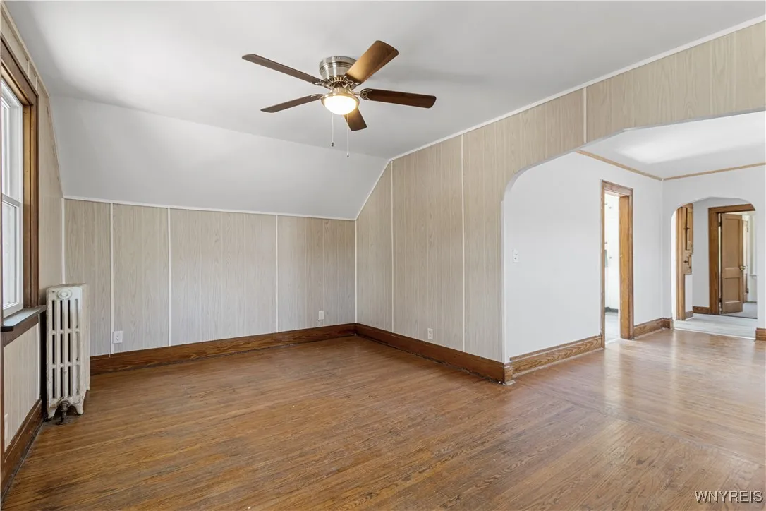 71 Gerald Avenue Upper, Buffalo, New York 14215, Buffalo, New York 14215, 2 Bedrooms Bedrooms, 5 Rooms Rooms,1 BathroomBathrooms,Residential Lease,For Rent,71 Gerald Avenue Upper, Buffalo, New York 14215,B1626602
