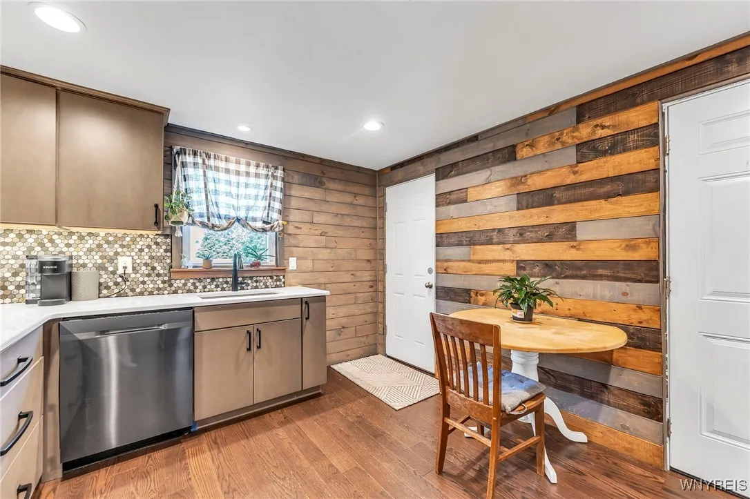 140 Haussauer Road, Amherst, New York 14068, Amherst, New York 14068, 3 Bedrooms Bedrooms, 5 Rooms Rooms,1 BathroomBathrooms,Residential,Closed,140 Haussauer Road, Amherst, New York 14068,0,B1626979