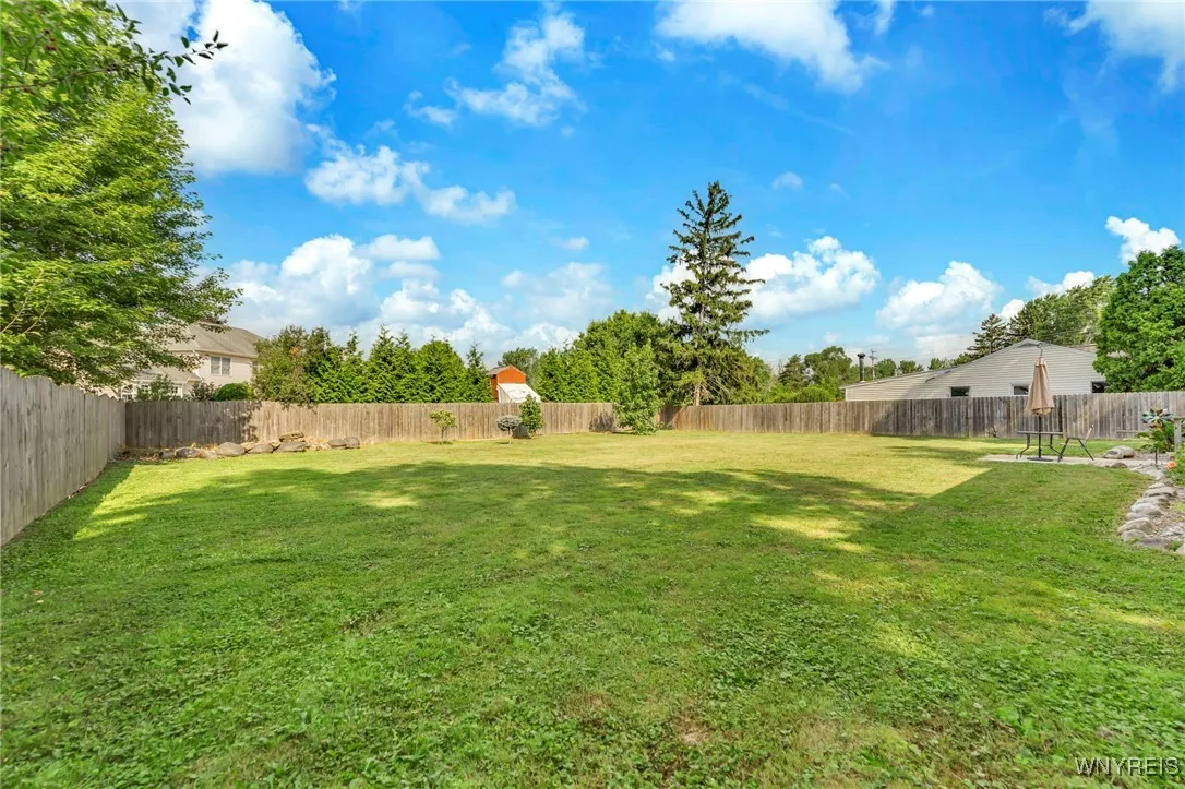 140 Haussauer Road, Amherst, New York 14068, Amherst, New York 14068, 3 Bedrooms Bedrooms, 5 Rooms Rooms,1 BathroomBathrooms,Residential,Closed,140 Haussauer Road, Amherst, New York 14068,0,B1626979