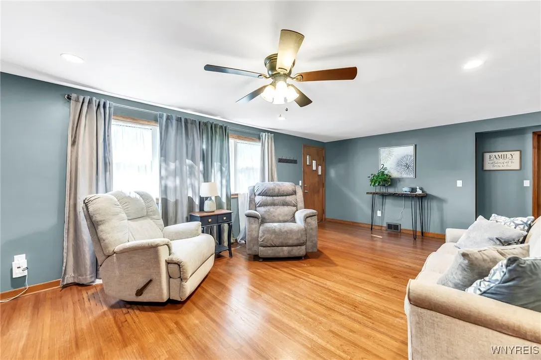 140 Haussauer Road, Amherst, New York 14068, Amherst, New York 14068, 3 Bedrooms Bedrooms, 5 Rooms Rooms,1 BathroomBathrooms,Residential,Closed,140 Haussauer Road, Amherst, New York 14068,0,B1626979