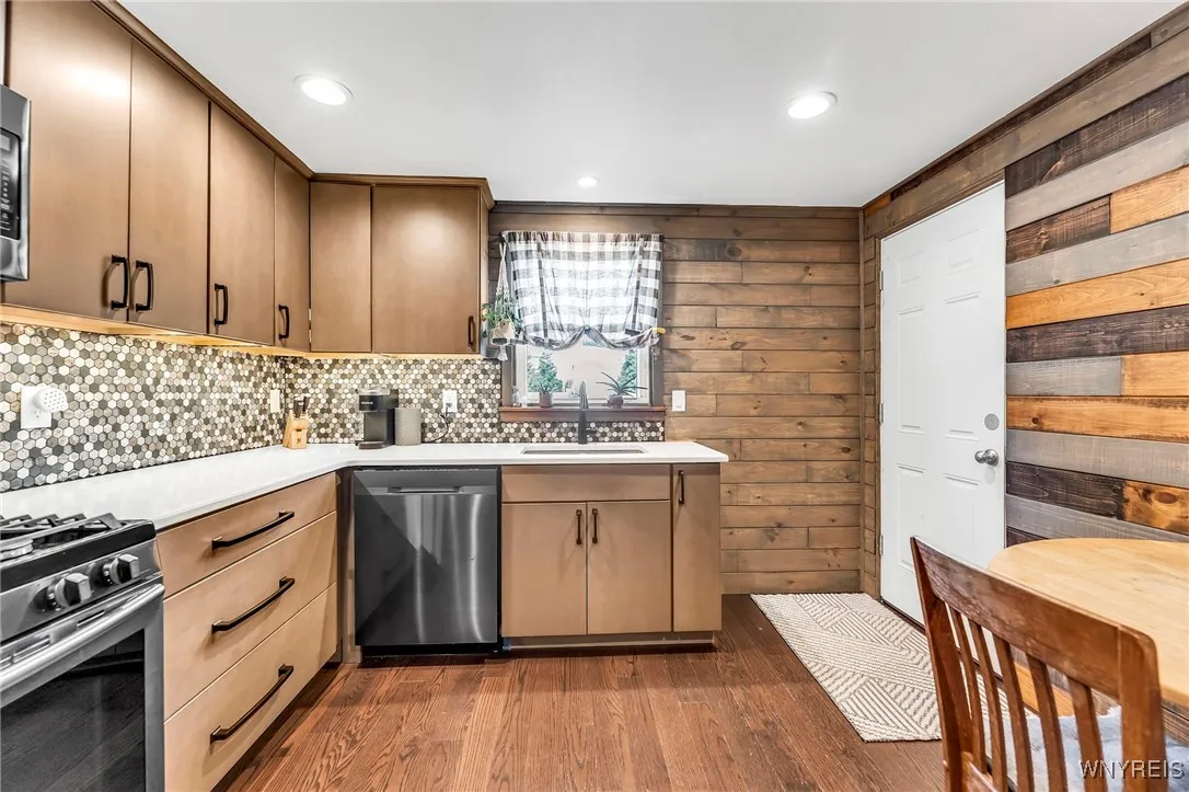 140 Haussauer Road, Amherst, New York 14068, Amherst, New York 14068, 3 Bedrooms Bedrooms, 5 Rooms Rooms,1 BathroomBathrooms,Residential,Closed,140 Haussauer Road, Amherst, New York 14068,0,B1626979