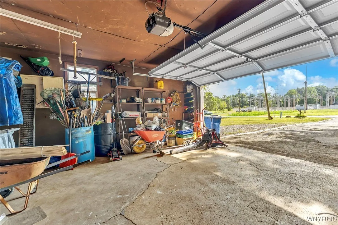 140 Haussauer Road, Amherst, New York 14068, Amherst, New York 14068, 3 Bedrooms Bedrooms, 5 Rooms Rooms,1 BathroomBathrooms,Residential,Closed,140 Haussauer Road, Amherst, New York 14068,0,B1626979